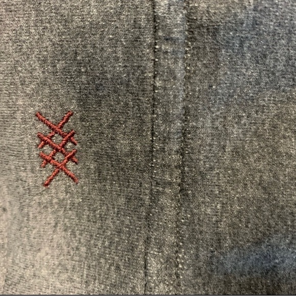 Rhone Faroe island pullover size Large - Picture 2 of 3